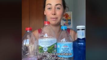 Una experta señala sin dudar cuál es la mejor marca de agua del súper para hacer el café en casa
