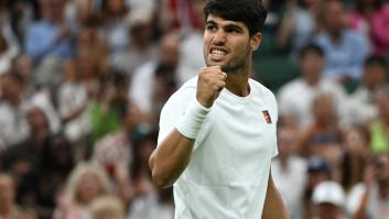 Alcaraz se impone a Rublev y avanza a los cuartos de final de Wimbledon