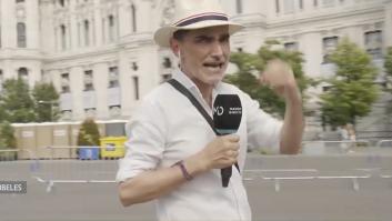 Un reportero de Telemadrid se lleva todos los aplausos tras soltar esta frase en plena retransmisión del Orgullo