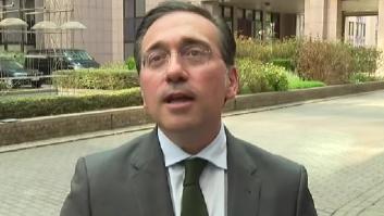 Albares termina su rueda de prensa y antes de irse pide la palabra para "aclarar una cosa"