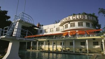 Celebridades de Hollywood se bañaban en esta piscina de Madrid que a día de hoy está abandonada