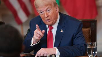 Primero fue un 20%, luego un 30% y ahora Trump baraja imponer un arancel mínimo para la UE del 15 al 20%