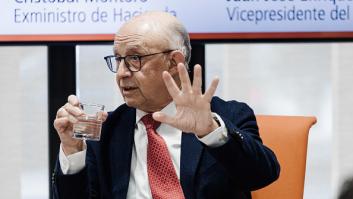 El juez indaga si el bufete de Montoro creó un "entramado societario" para desviar fondos