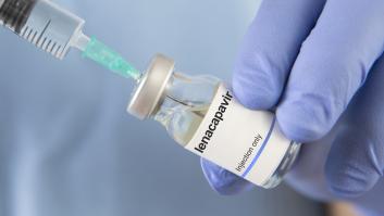 Qué es y cómo funciona el lenacapavir, el fármaco que la OMS quiere internacionalizar para combatir el VIH