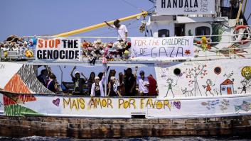 Santiago González, el segundo español de la Flotilla de la Libertad, llega a Madrid y exige el embargo de armas a Israel