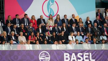 La princesa Leonor va a ver a la selección a la Eurocopa y sorprende ver quién hay justo en la fila de abajo