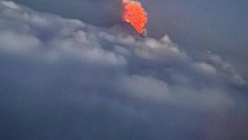 Entra en erupción el volcán Kliuchevskoi de Rusia tras el fuerte terremoto de magnitud 8,8