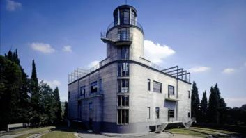 La casa que cada día gira durante 9 horas y 20 minutos persiguiendo al sol y desafiando el tiempo y la tecnología