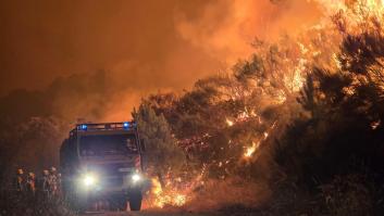 Los incendios de Ávila y Cáceres siguen activos, con especial atención al viento y a los puntos calientes