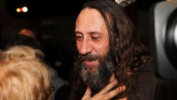 Miguel Adrover, el diseñador que rechazó trabajar con Rosalía, estrena un documental producido por C. Tangana