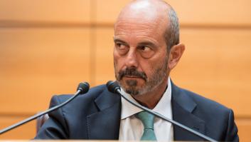 Pillada al presidente del Senado por culpa de un micro abierto: "Les importa tres p... en vinagre"