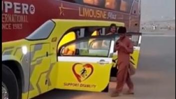 En Pakistán hay clase business en los autobuses y esta parece sacada de la ficción