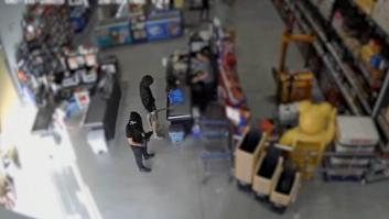 Caen los 'Guámparas': la banda que atracaba supermercados en Málaga con machetes y fusiles 'fake'