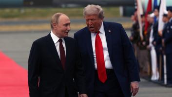 Trump y Putin mantienen una "larga" conversación este jueves, un día antes de la visita de Zelenski a Washington