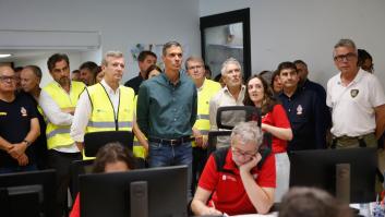 Pedro Sánchez visita el puesto de Mando Avanzado del incendio de Jarilla (Cáceres)