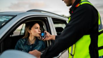 Absuelven a un conductor ebrio por un fallo de impresora, pero el Tribunal de Apelación anula la decisión