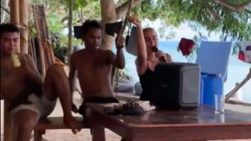 Una española se va a Filipinas y esto es lo que canta cuando le piden "una canción española"