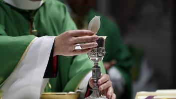 Un cura cuenta lo que le dijeron unos jóvenes al terminar la misa: cada generación tiene su estilo