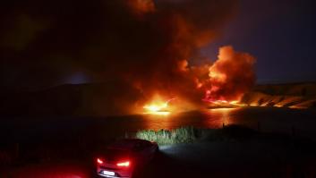 La ola de incendios en España contiene su avance mientras la política arde sin descanso