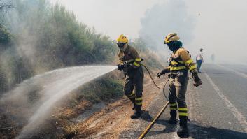 Los bomberos encuentran restos óseos junto a un coche mientras trabajaban en un incendio en Vilariño de Conso (Ourense)