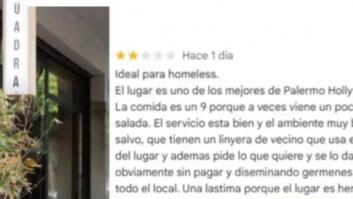 Deja una mala reseña por darle de comer a una persona sin hogar y la respuesta del restaurante es toda una lección