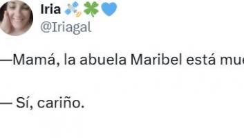 Le pregunta a su madre si su abuela está muerta, le responde que sí y la réplica que le suelta no la vio venir