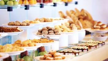 Un informe mira con lupa los bufés de desayuno hoteleros y encuentra contundentes razones para jubilarlos