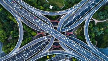 Abandona su famosa casa después de que le advirtieran de que iba a estar rodeada completamente por una autopista: "Me arriesgué y perdí"