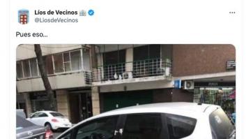 Aparca bloqueando una rampa y lo que se encuentra cuando vuelve es una lección para no hacerlo más