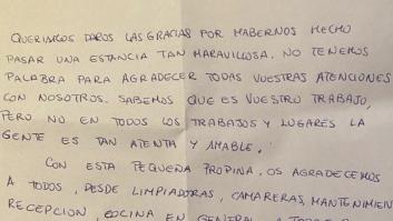 Se van del hotel y dejan una nota para los trabajadores que devuelve la fe en la Humanidad