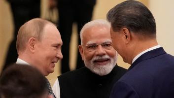 Un zalamero Putin aplaude el papel de sus socios China e India en la búsqueda de paz en Ucrania