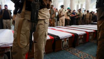 Los hutíes responden al asesinato de su primer ministro con un misil contra un petrolero israelí