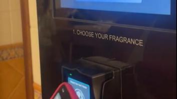 Va de viaje a Ibiza y se encuentra con esta máquina expendedora: lo nunca visto