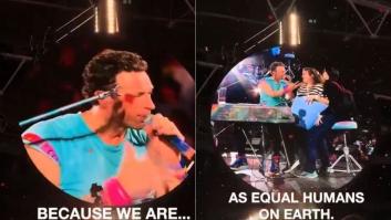 Chris Martin vuelve a hacerse viral por lo que le dice a dos israelís tras subirles al escenario