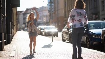Si alguien que conoces no te saluda por la calle, la psicología dice que probablemente tengas estos rasgos comunes