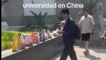 Así es como los universitarios recogen sus pedidos en China: en España sería impensable