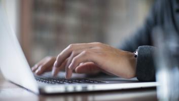 Un hombre pide ayuda a ChatGPT para invertir menos de 100 euros de la mejor manera y acaba perdiendo una empresa de más de 20.000 euros