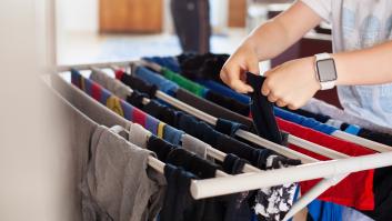 El método japonés para tender la ropa dentro de casa y que seque más rápido