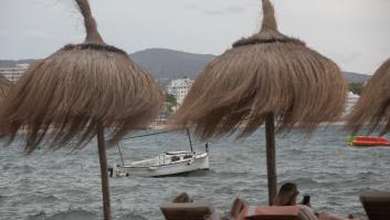 Una turista británica va con su amiga a Magaluf y se llevan el gran chasco: "Viajamos para tomar el sol y no es bronceado lo que traemos a casa"