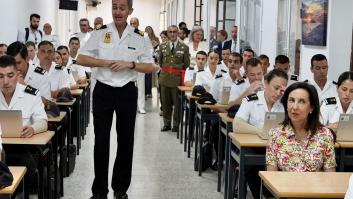 Robles niega que sea ella la culpable del retraso para aprobar el embargo de armas a Israel