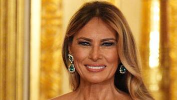 De esconderse a buscar los focos: Melania Trump vuelve a jugar al despiste