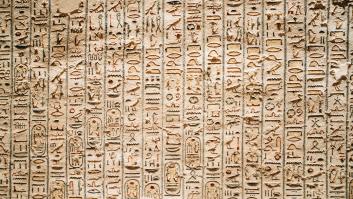 Los arqueólogos se deslumbran con la piedra similar a una muy emblemática que aporta una visión única de los jeroglíficos