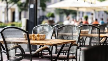 Se sienta en la terraza de una cafetería de Mallorca, entra para ir al baño y lo que ve no se le olvidará en la vida