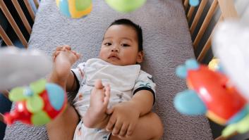 Avisan a los padres de los juguetes más peligrosos del mercado para niños por riesgo de asfixia y quemaduras