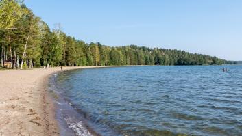 Un oligarca ruso planea construir un tanque de 10 metros cúbicos junto a un túnel que lleva agua a Europa