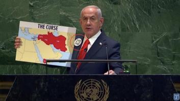 Una experta en protocolo se fija en la chapa de Netanyahu y más concretamente en dónde la lleva puesta