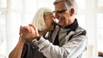 Bailar es bueno para la salud: el proyecto que ayuda a las personas con alzhéimer a ganar calidad de vida