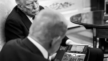 'Aliados con derecho a roce': la Casa Blanca revela las fotos de la disculpa de Netanyahu a Qatar