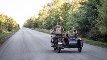 Un soldado ruso ve una brecha en las trincheras ucranianas, va hacia ella y en 5 segundos pasa de la ilusión al gran susto