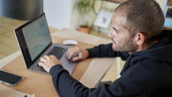 Si siempre vistes con ropa cómoda, la psicología te define con estos rasgos de personalidad